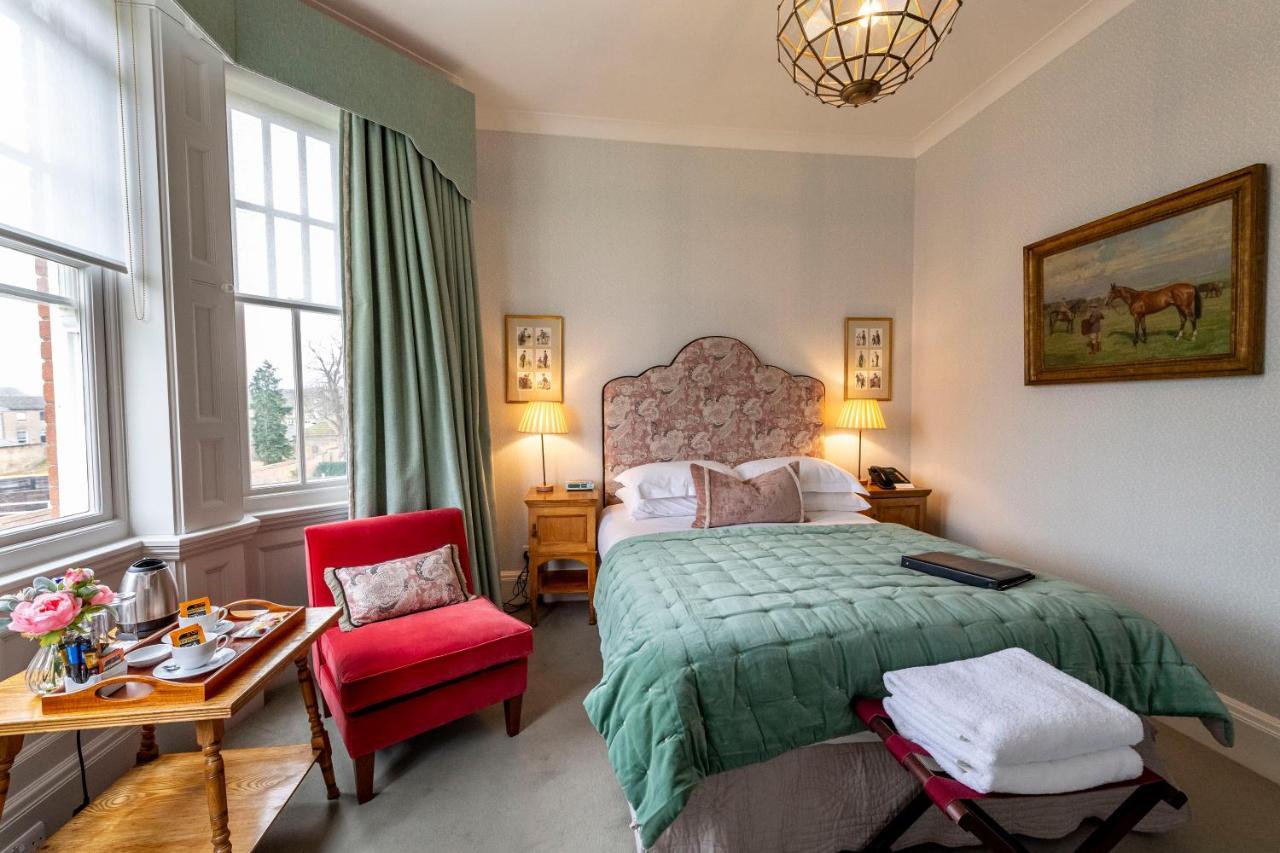 The Jockey Club Rooms Newmarket  Bagian luar foto