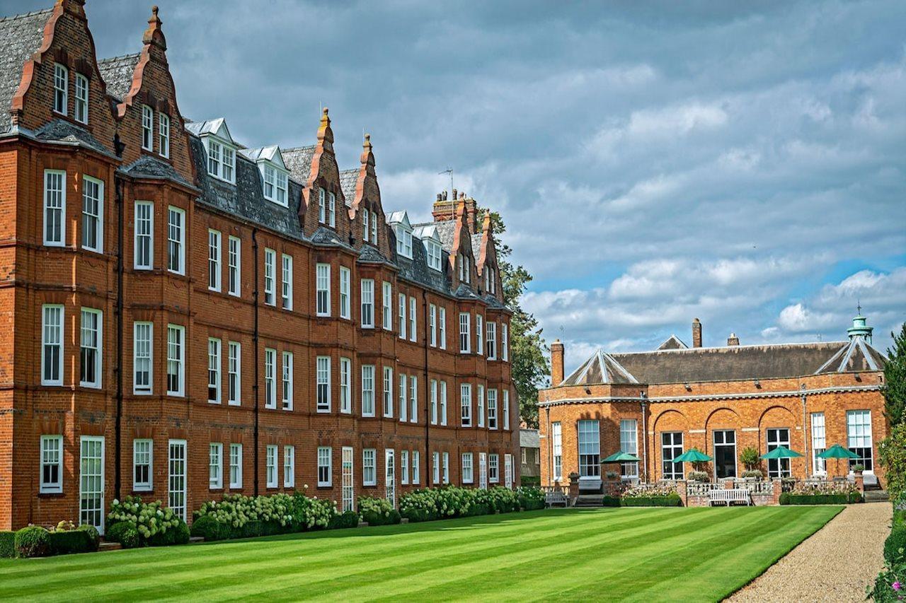 The Jockey Club Rooms Newmarket  Bagian luar foto