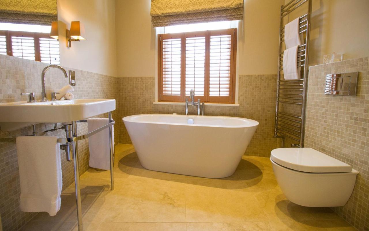 The Jockey Club Rooms Newmarket  Bagian luar foto
