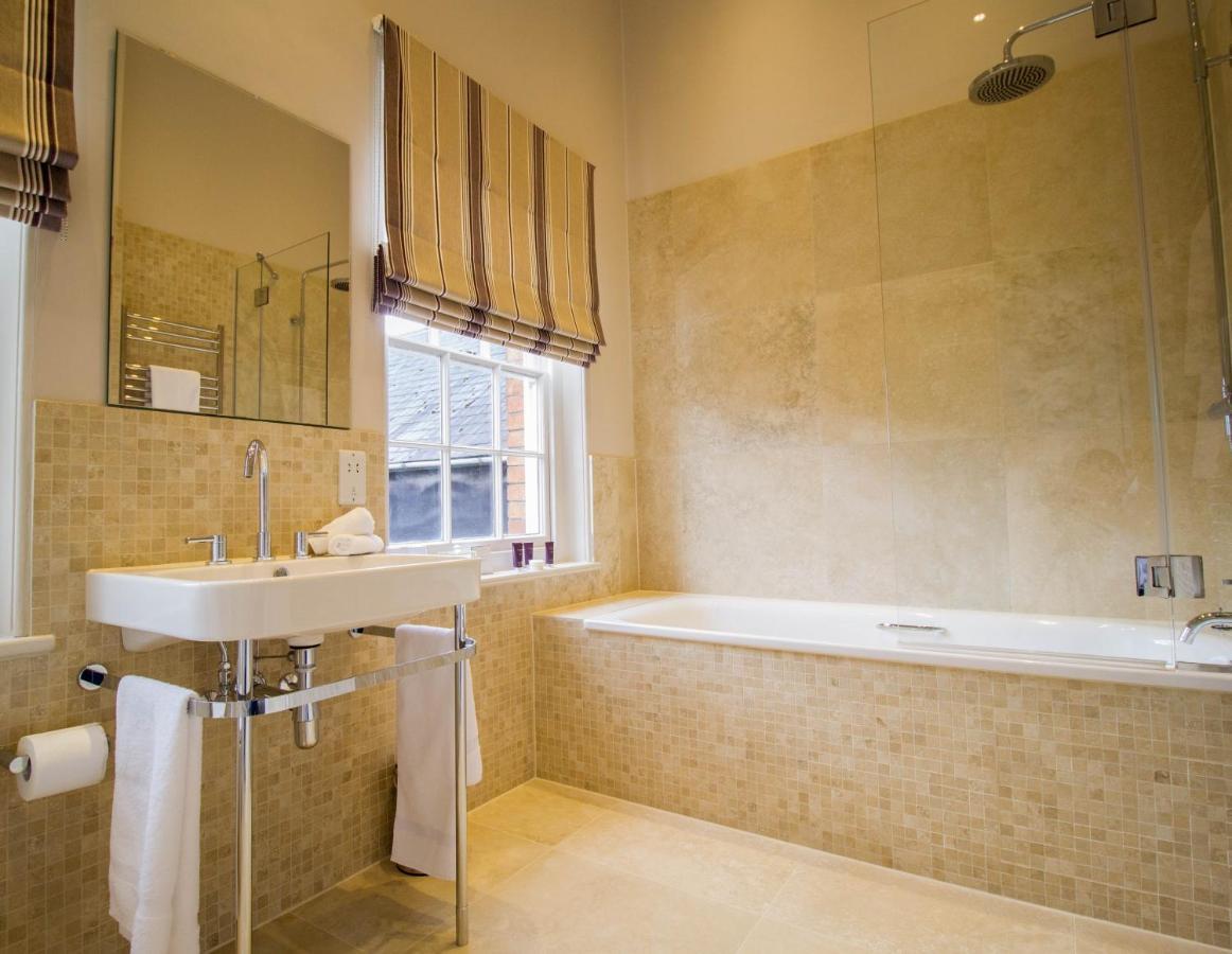 The Jockey Club Rooms Newmarket  Bagian luar foto
